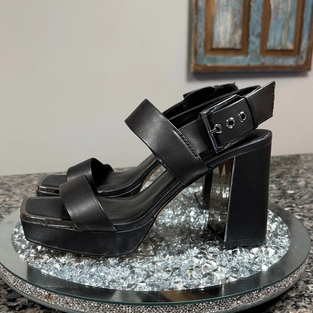DKNY Black Platform chunky high Heels with gunmetal NEW 9.5
